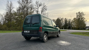 PEUGEOT PARTNER 1.9D 51 кВт, 2003 г. (2 фото из 8)