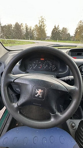PEUGEOT PARTNER 1.9D 51 кВт, 2003 г. (7 фото из 8)