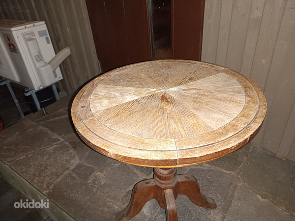 Маленький столик диаметром. 55 см (фото #3)