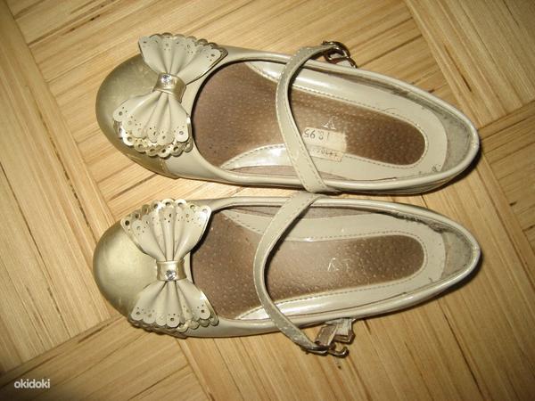 Туфли для девочки, 5-6 лет (фото #1)