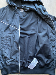 Nike jope XS/S,originaal (3 foto / 6)