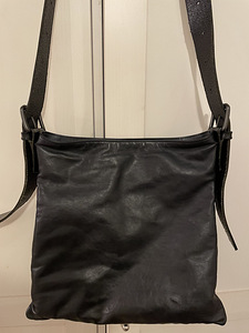Bottega Veneta сумка/кожа,оригинал (8 фото из 10)