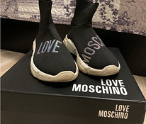 Love Moschino tossud / кроссовки