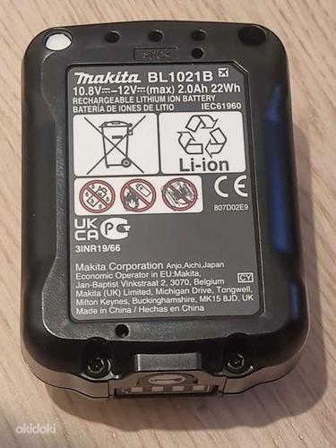 НОВАЯ батарея Makita 12V 2.0Ah (фото #2)