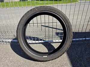 Müüa mootorratta rehvid (2 foto / 5)