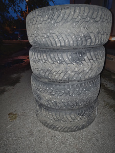 Naastrehvid Nokian Hakkapeliitta 8 225/45/R17 91T, 3tk (1 foto / 10)