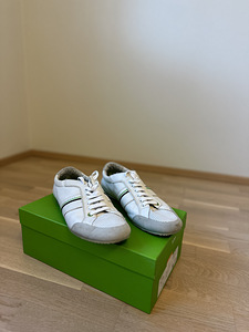 Hugo Boss 43 (1 foto / 1)