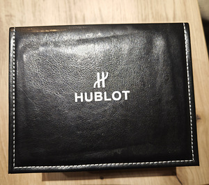 Часы Hublot (4 фото из 6)