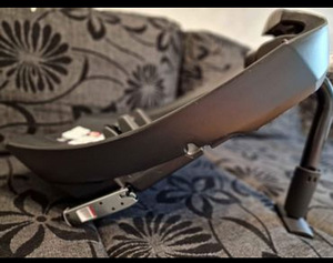 Cybex Aton 5 Base 2-Fix Isofix alus (3 foto / 6)