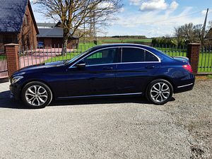 Mercedes-Benz C220 2.1cdi 125kW, JÄRELMAKS! (8 foto / 15)