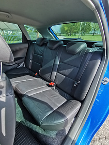 SEAT Ibiza Luxe opties 1.2 TDI 55kW (14 фото из 15)