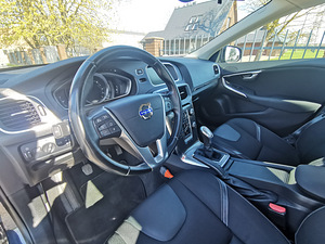Volvo V40 City Safety 1.6 D2 84kW, JÄRELMAKS! (12 foto / 15)