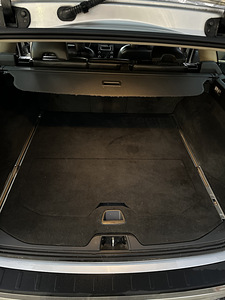 Volvo V70 2.4D 120kw 2008 a. (8 foto / 10)