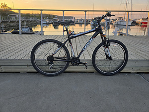 Trek (1 foto / 9)