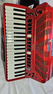 Akordion Roland FR-5 (5 foto / 5)