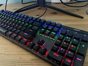 Aukey gaming mehhaaniline klaviatuur (2 foto / 2)