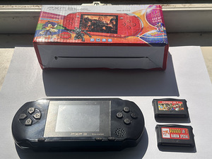 PXP3 slim station - handheld console (1 foto / 3)