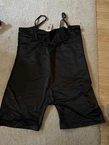 Body XXL suurus heas seisukorras (1 foto / 3)