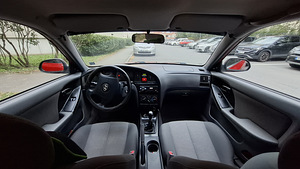 Hyundai Elantra 1.6 77kw (3 foto / 6)