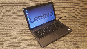 Lenovo G550 (1 foto / 4)