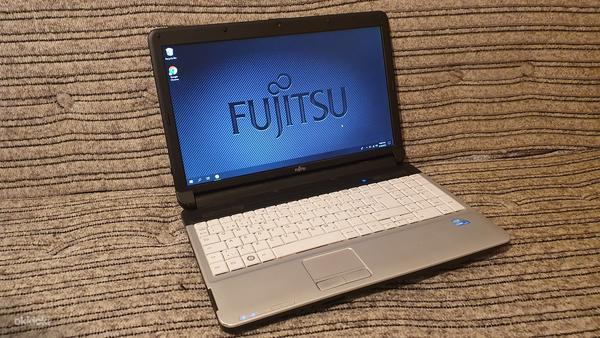 Fujitsu Lifebook A530 (фото #1)