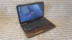 Toshiba Satellite L655 (1 foto / 3)