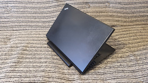 Lenovo L412 (3 фото из 4)