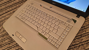 Acer Aspire 5315 (2 foto / 4)