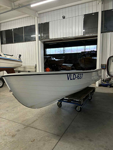 Пластиковая лодка Nord 460C (2 фото из 2)