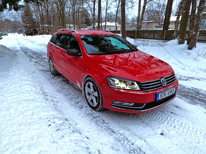 VW PASSAT B7 4MOTION (1 foto / 9)