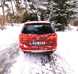 VW PASSAT B7 4MOTION (4 foto / 9)