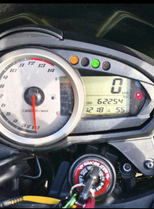Kawasaki z750 Abs (5 foto / 5)