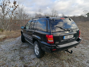 JEEP GRAND CHEROKEE OVERLAND (4 foto / 14)