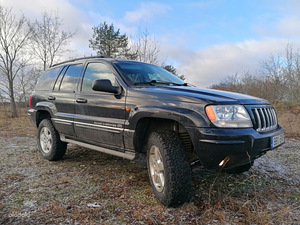 JEEP GRAND CHEROKEE OVERLAND 120 kW -04 (1 foto / 15)