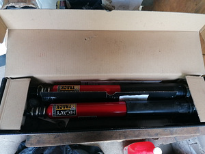 Koni 4x4 Heavy Track tagumised reguleeritavad amordid (1 foto / 3)