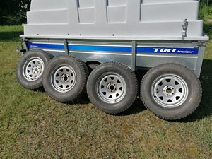 Зимние шины 245/70 R16 + диски 5x114,3 (1 фото из 5)