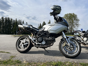 Дукати Мультистрада 1000DS (3 фото из 6)
