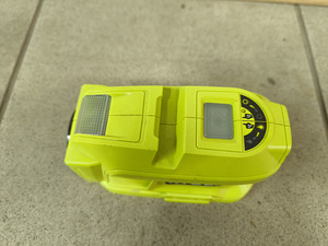 Ryobi 18v inverter (3 foto / 3)