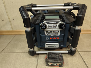Bosch 18v akuraadio + aku (2 foto / 2)
