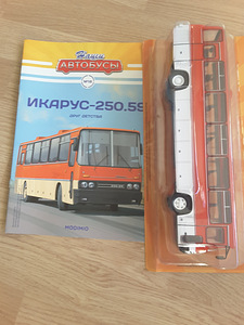 Модель Ikarus 250 + журнал (1 фото из 3)