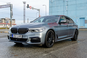 BMW 530 M-Sport Xdrive 3.0D (2 foto / 15)