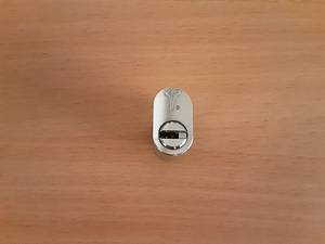 MUL-T-LOCK lukk (6 foto / 6)