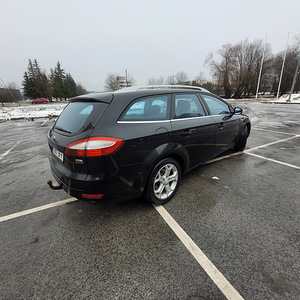 Ford mondeo (7 фото из 12)