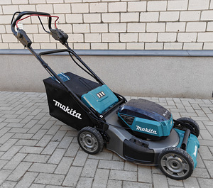 Makita DLM532 akumuruniiduk (1 foto / 2)