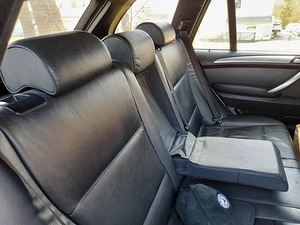 BMW X5. 3.0TDI.135KW. ÜV04.23 (6 foto / 9)