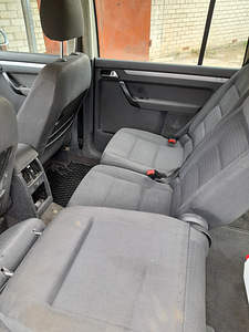 Vw Touran 2003a 1.9TDI. Üv 04.23 (5 foto / 7)