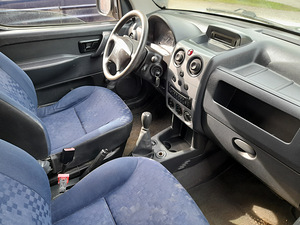 Peugeot Partner 2008a. 1.4i. ÜV 06.23 (6 foto / 10)