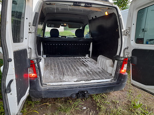 Peugeot Partner 2008a. 1.4i. ÜV 06.23 (9 foto / 10)
