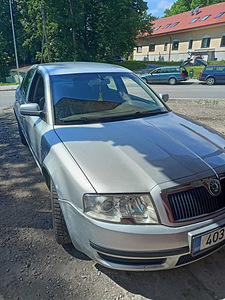 Skoda Superb 2002a. 1.9TDI. 96KW. ÜV 12.22. (1 foto / 9)