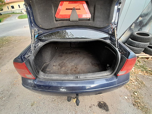 Vw Passat. 1.9TDI 81kw .UV 09.23 (4 foto / 8)